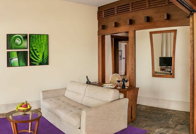 سوئیت کلاب, Sofitel Dubai The Palm Resort & Spa