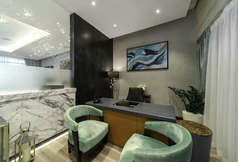 سوئیت کلاب, Sofitel Dubai The Palm Resort & Spa