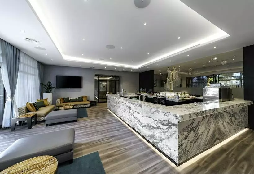 Club-sviitti, Sofitel Dubai The Palm Resort & Spa