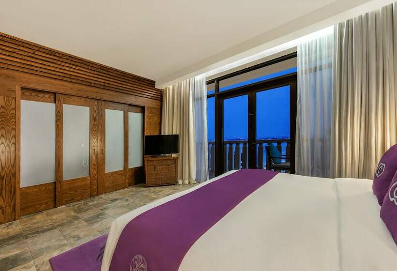 سوئیت کلاب, Sofitel Dubai The Palm Resort & Spa