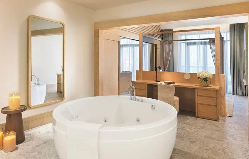 سوئیت با تخت بزرگ, Sofitel Dubai The Palm Resort & Spa
