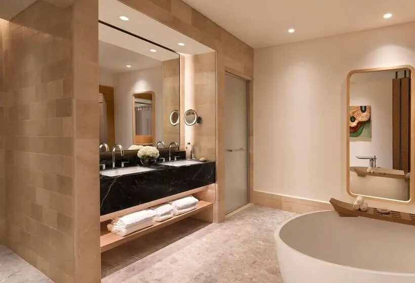 سوئیت با تخت بزرگ, Sofitel Dubai The Palm Resort & Spa