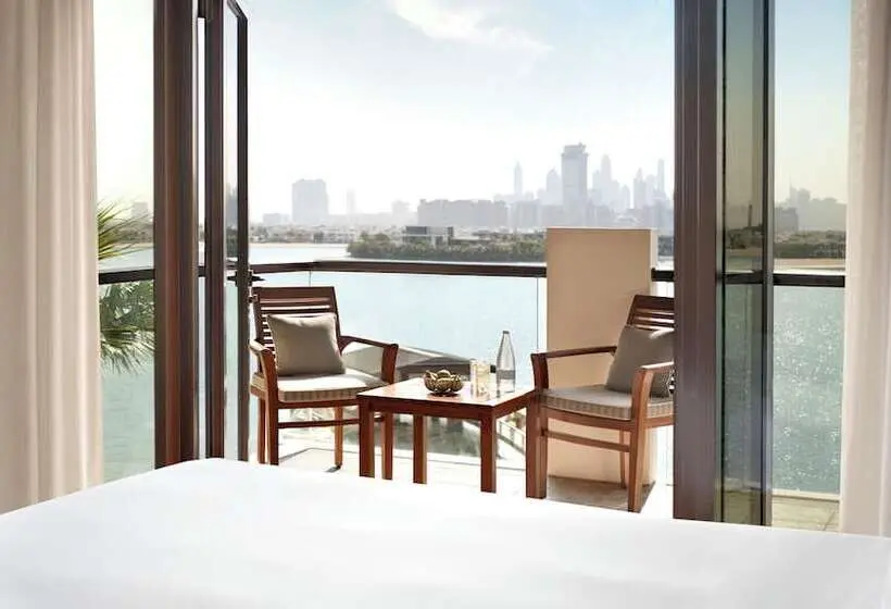 سوئیت کلاب, Sofitel Dubai The Palm Resort & Spa