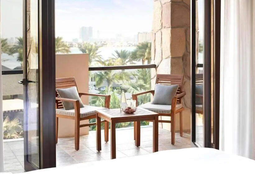 سوییت پرستیژ, Sofitel Dubai The Palm Resort & Spa