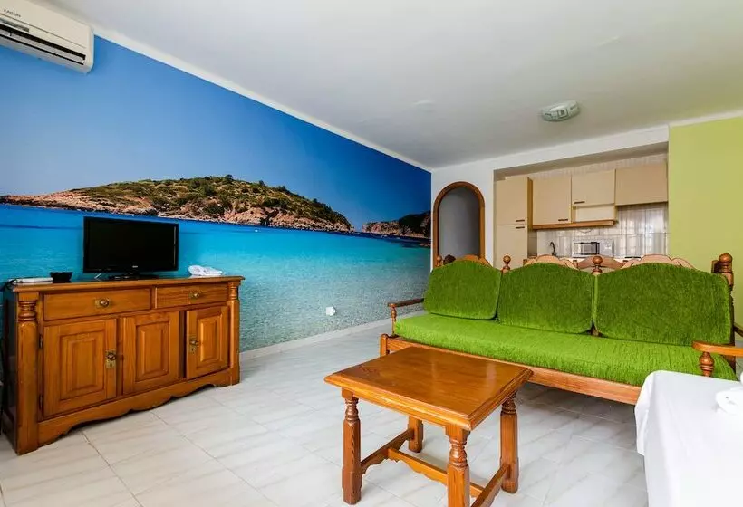 サイドオーシャンビューの2ベッドルームアパート, Sol y Mar Apartments