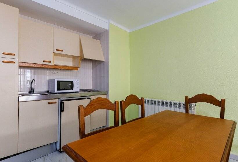 2침실 아파트 측면 바다 전망, Sol y Mar Apartments