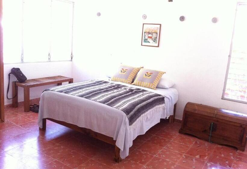 Вилла 3 Спальни, Amaranto Bed And Breakfast