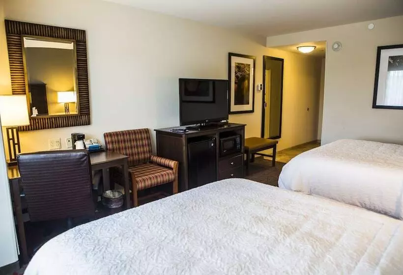 ２ダブルベッドのスタンダードルーム, Hampton Inn & Suites Lake Placid