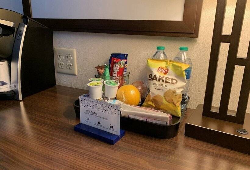 Студия Премиум, Hampton Inn & Suites Lake Placid