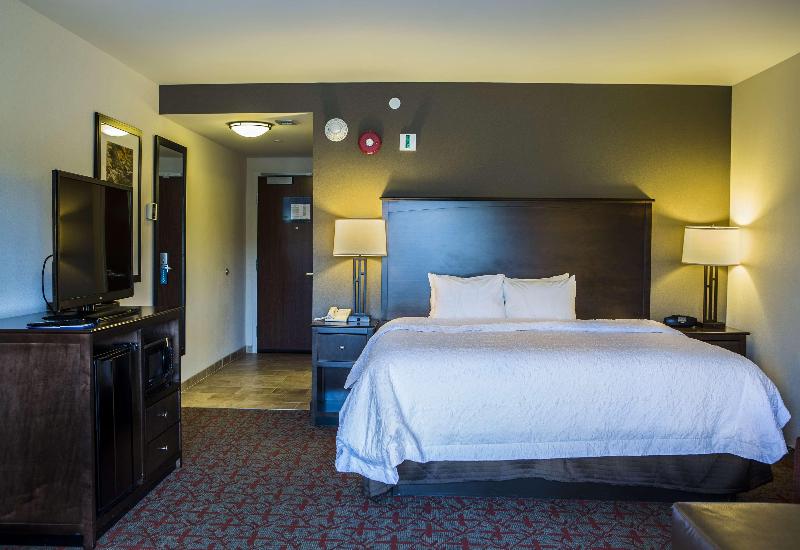 Номер Стандарт с Балконом, Hampton Inn & Suites Lake Placid