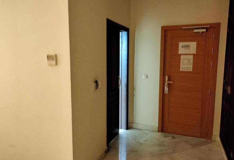 Quarto Estandar para Deficientes Físicos, Boutique Convento Cádiz