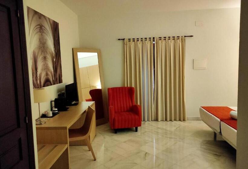 Quarto Estandar para Deficientes Físicos, Boutique Convento Cádiz
