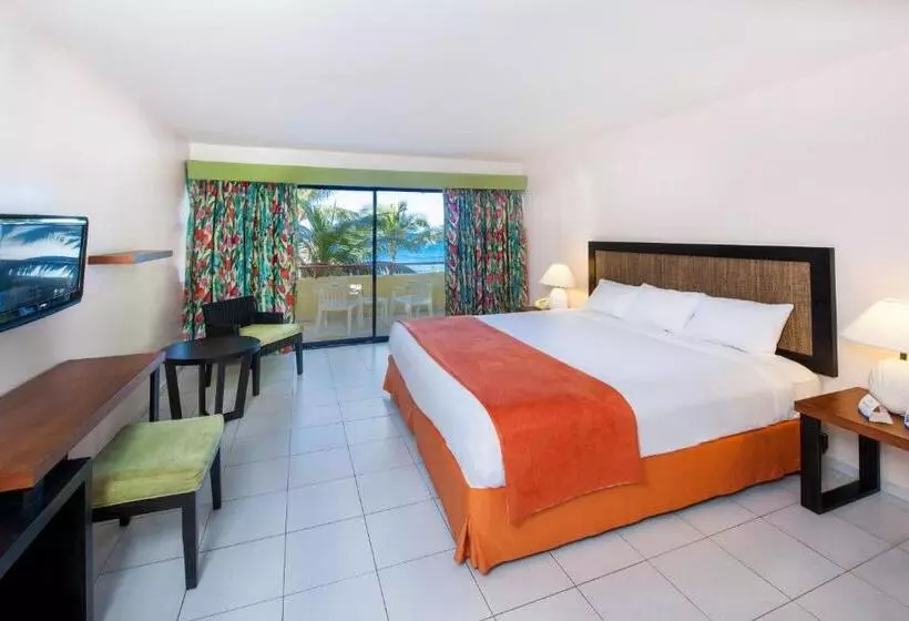 اتاق سوپریور با چشم‌انداز باغ, Casa Marina Beach & Reef All Inclusive