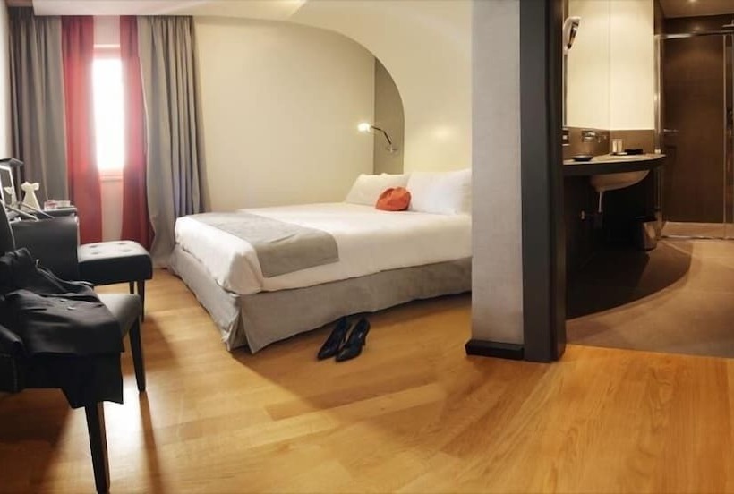 اتاق لوکس, Culture Hotel Centro Storico