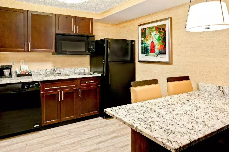 身障者適用スイートルーム, Holiday Inn Express And Suites Schulenburg, An Ihg