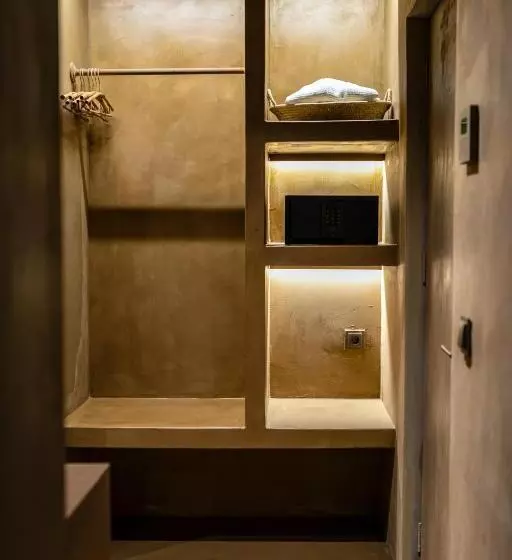 اتاق استاندارد, Life Gallery