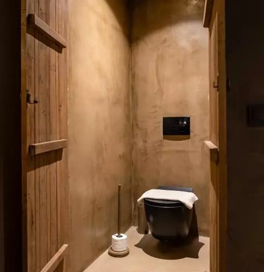 اتاق لوکس سه تخته, Life Gallery