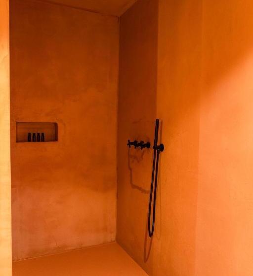 غرفة قياسية ذات إطلالة, Life Gallery