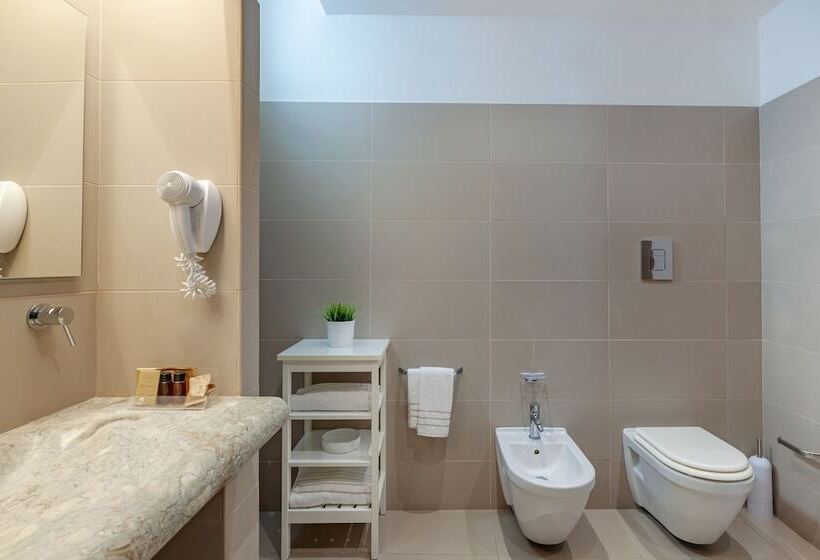 家庭工作室, Residence La Gancia