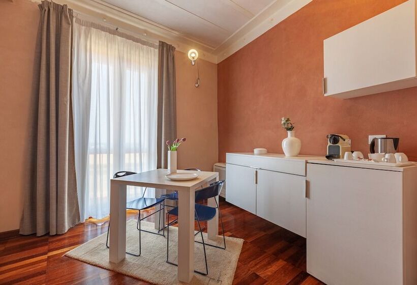 高级工作室, Residence La Gancia