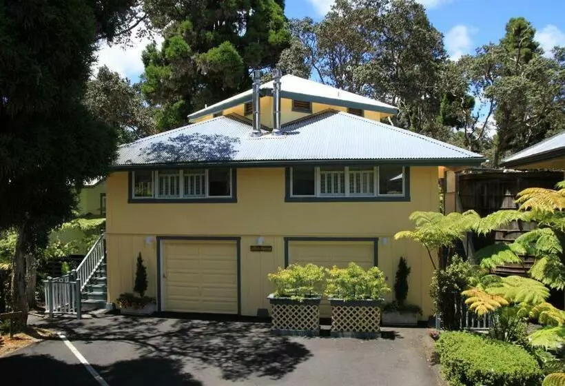 Standard Room, Kilauea Lodge And Restaurant