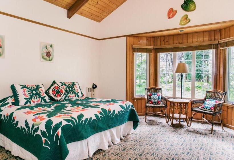 Номер Deluxe Кровать Кинг, Kilauea Lodge And Restaurant
