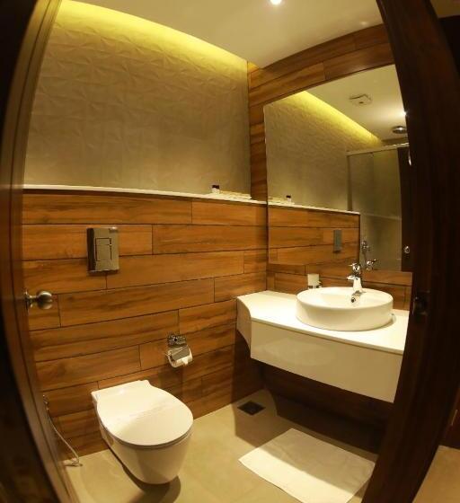 חדר דלוקס, Magnet