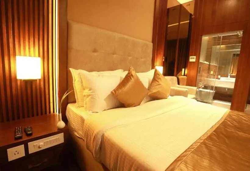 Quarto deluxe, Magnet