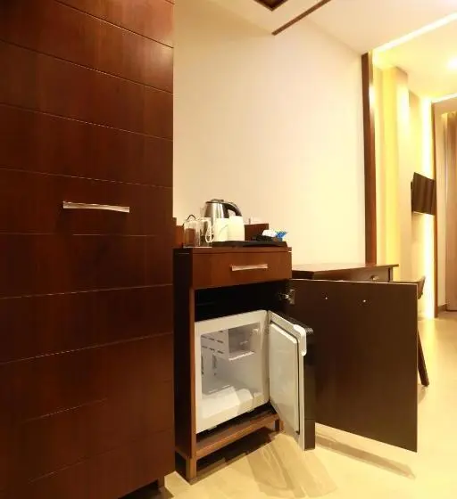 Quarto deluxe, Magnet