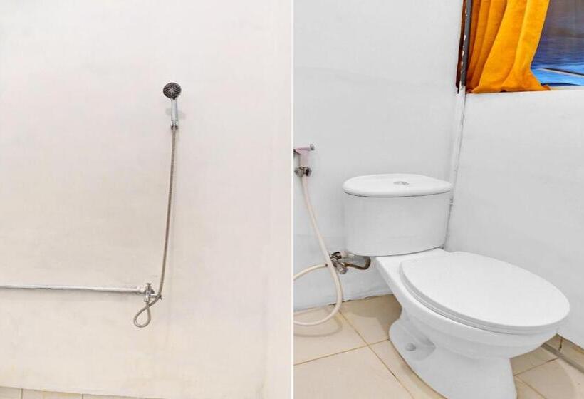 豪华房间, Oyo 90793 Btc Guest House Syariah