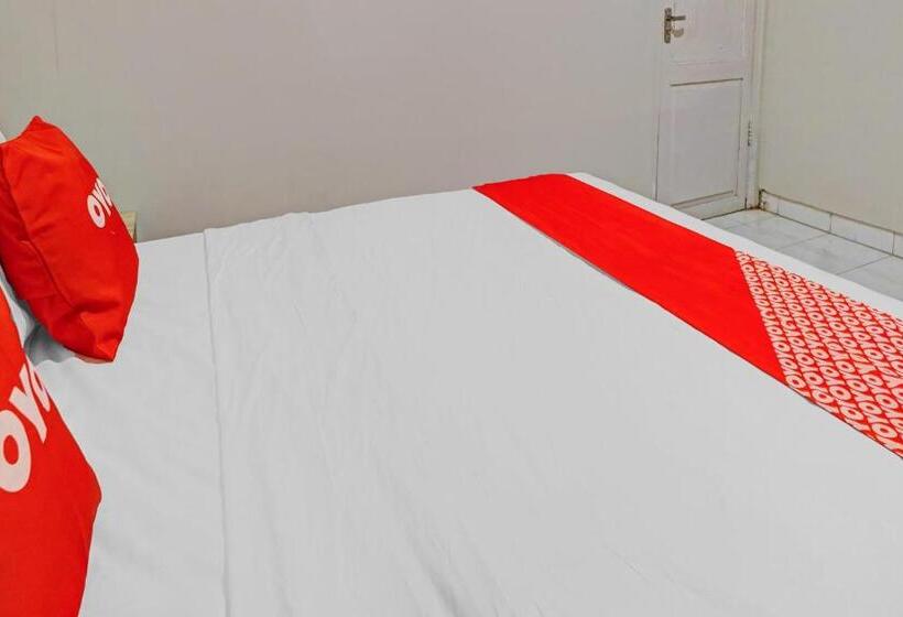 豪华房间, Oyo 90793 Btc Guest House Syariah