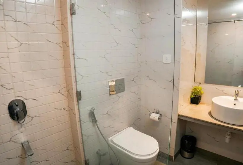 Chambre Deluxe, Tgi Ameya Grand