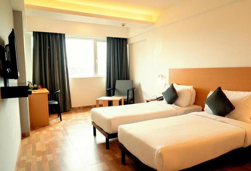 חדר דלוקס, Tgi Ameya Grand