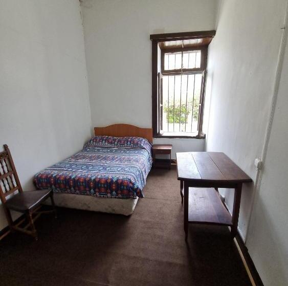 اتاق استاندارد, Hostal Playa Ancha
