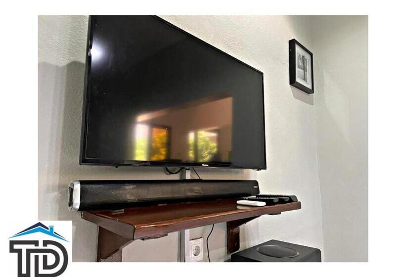 Standard Bungalow, Td Guest House 5 Lite