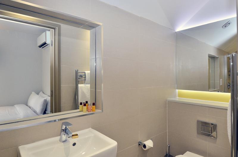 استودیو اجرایی, Arch