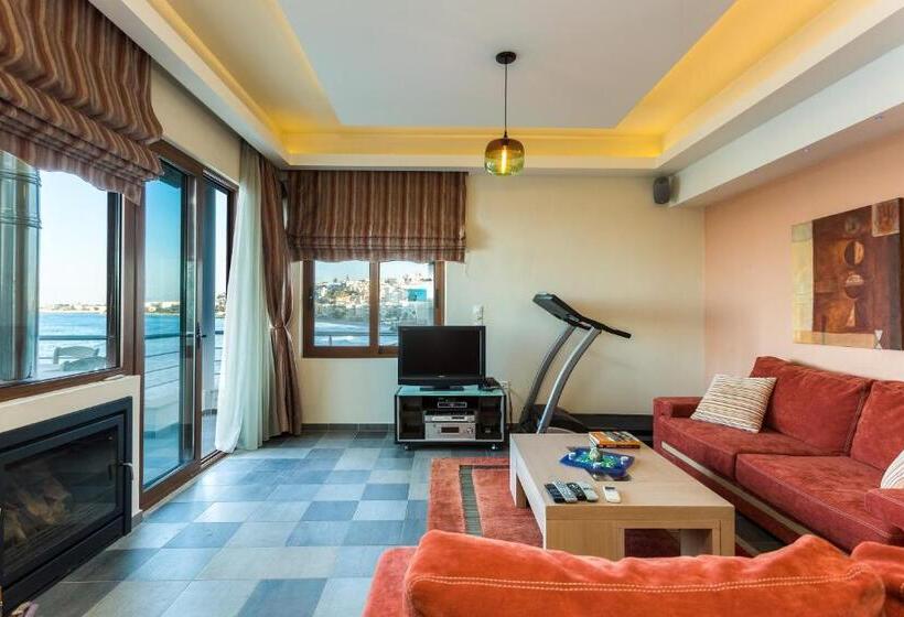 Люкс Вид на Море, Cavo Seaside Suites