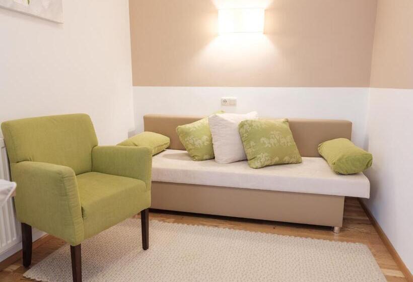 דירת שני חדרים, Familienhotel Herbst