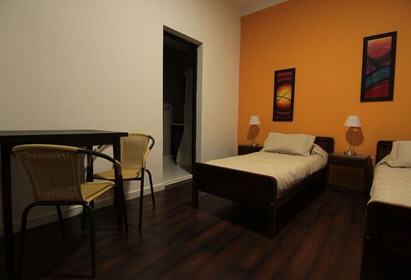 اتاق استاندارد, Ancon