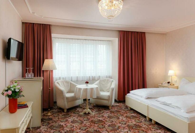 اتاق استاندارد, Aviano Boutique