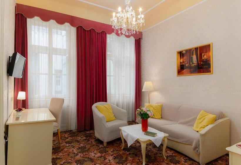 اتاق استاندارد, Aviano Boutique