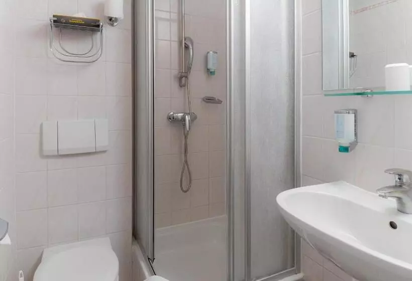 اتاق استاندارد یک نفره, Aviano Boutique