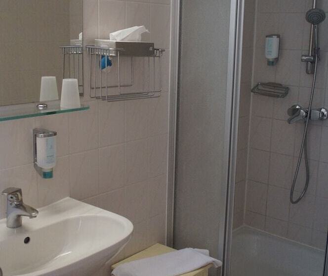 اتاق استاندارد, Aviano Boutique