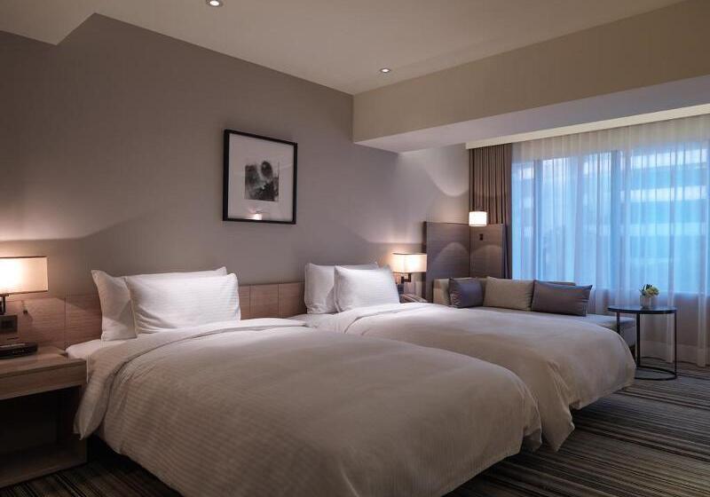 コンフォートルーム, Cozzi Minsheng Taipei