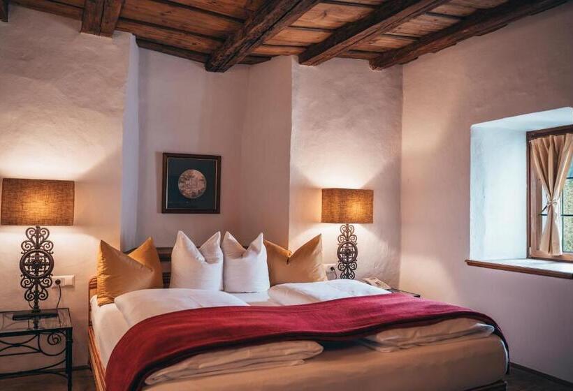 סוויטה, Goldener Engl