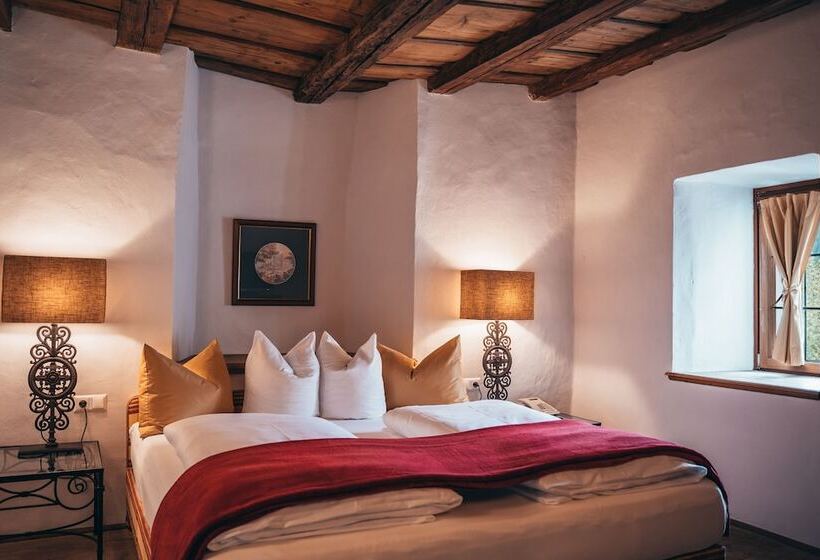 סוויטה, Goldener Engl