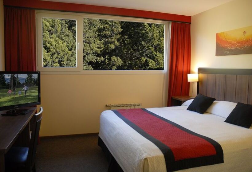 غرفة قياسية مطلّة علي الحديقة, Huinid Pioneros