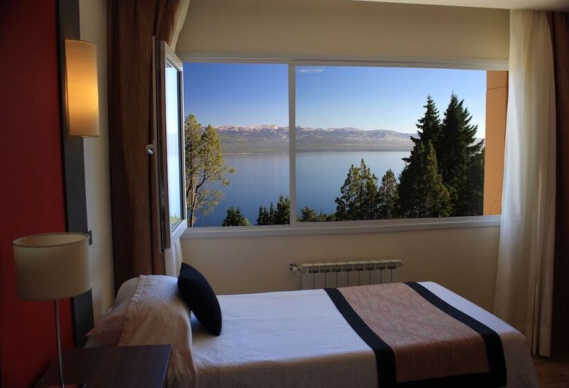 غرفة قياسية مطلّة علي البحيرة, Huinid Pioneros