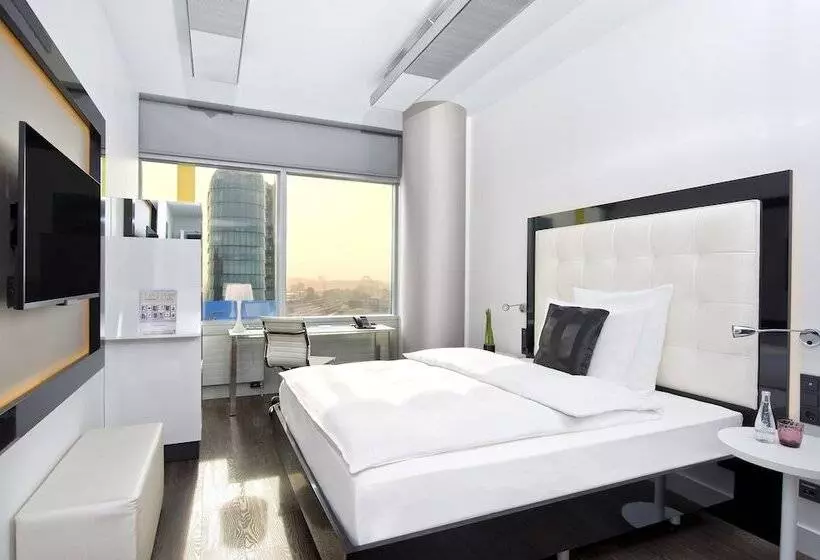スタンダードルーム, Innside By Meliá Dusseldorf Hafen