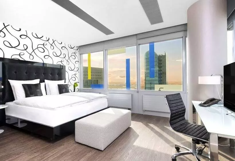 スイート, Innside By Meliá Dusseldorf Hafen